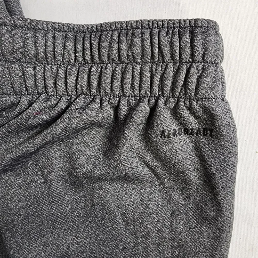 Adidas Sweatpants Mens Small Game And Go Tapered Zip Leg Gray Drawstring GT0061
